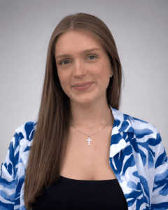 Xenia Klug in der Zentrale der Nachhilfeschule Die Lernfüchse in Fulda